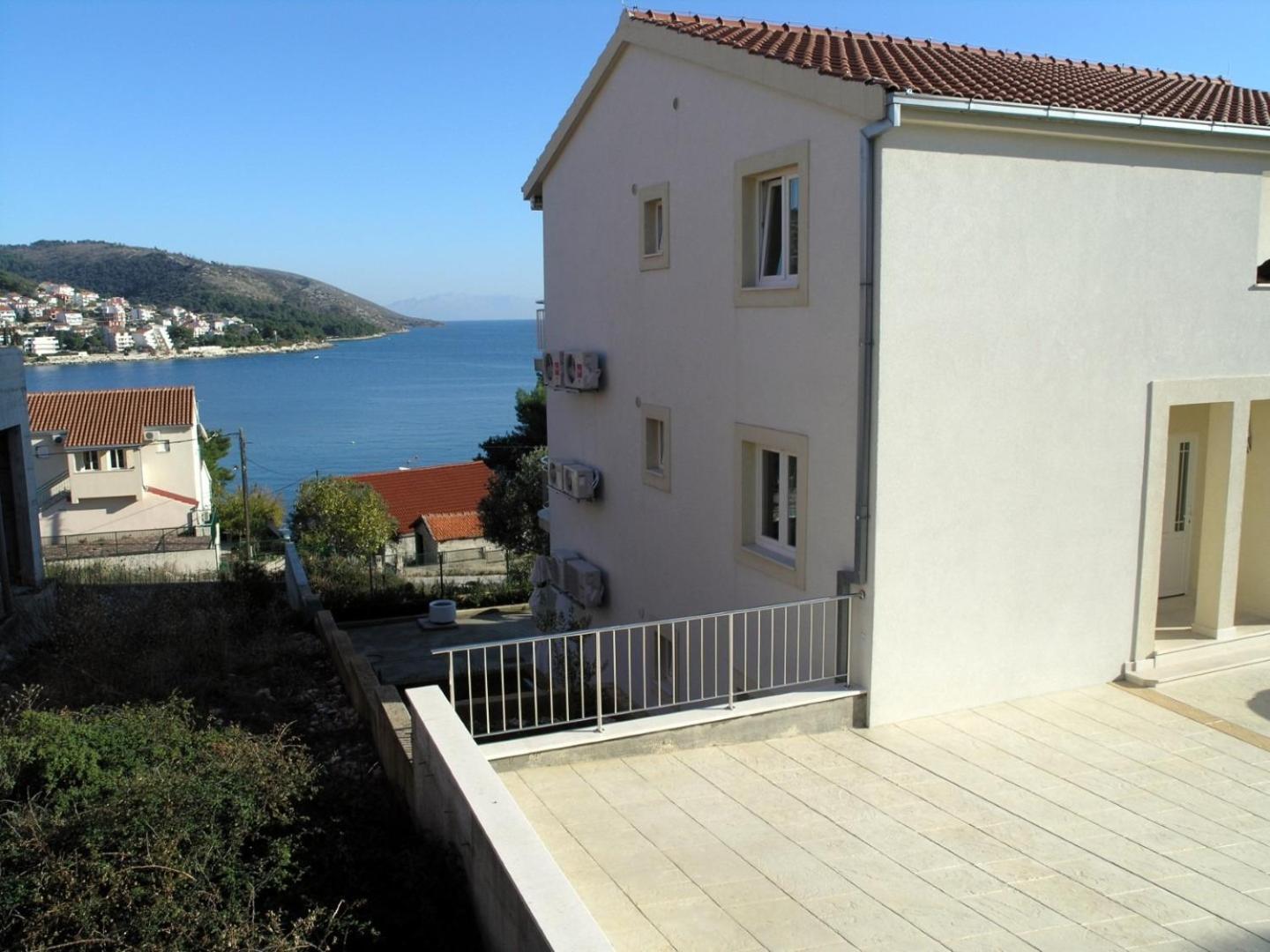Apartments Aurelius - Relaxing With Gorgeous View Trogir Extérieur photo