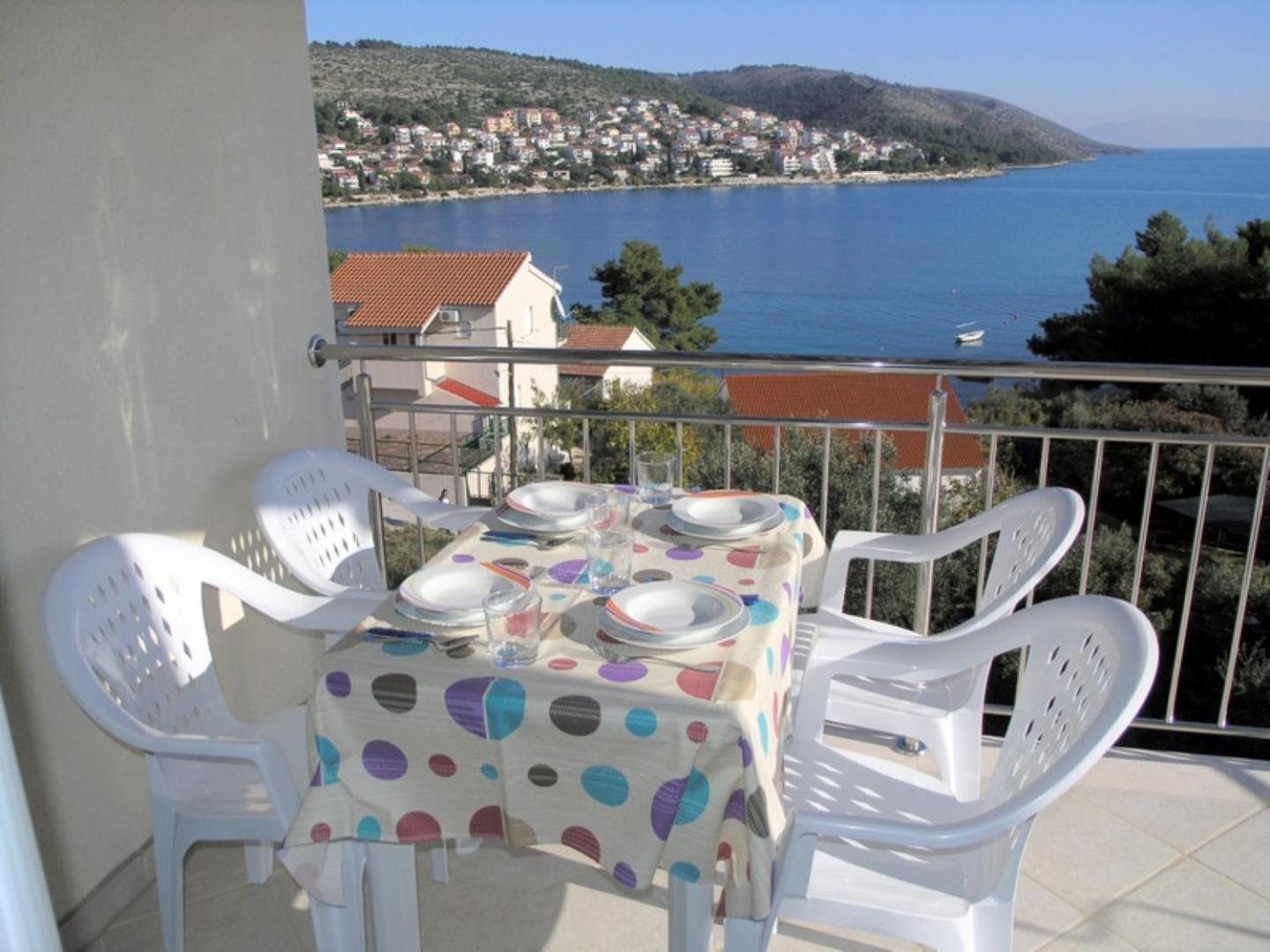Apartments Aurelius - Relaxing With Gorgeous View Trogir Extérieur photo